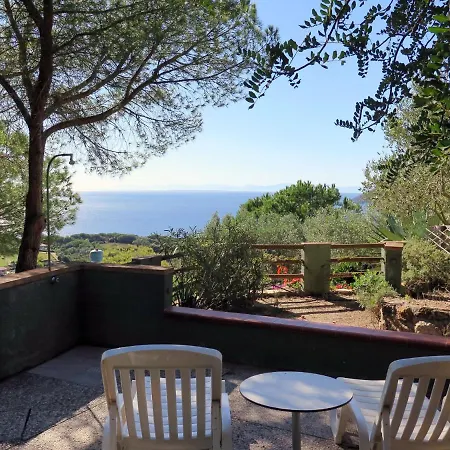 Holiday home Piccola Oasi-6 By Interhome